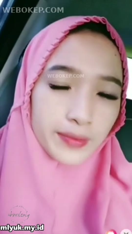 Hikari jilbab